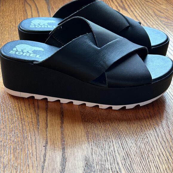 Sorel Black Cameron Flatform Mule Sandal Slip On Crisscross Flip flop 7 NEW - Picture 3 of 13